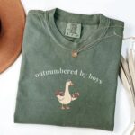 Comfort Colors Funny Boy Mom Goose T Shirt Aesthetic Boy Mama Graphic Tee Cute Motherhood Shirt Trendy Mother s Day Gift.jpg